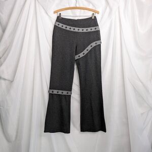Gray knit pants by Danielle Guizio